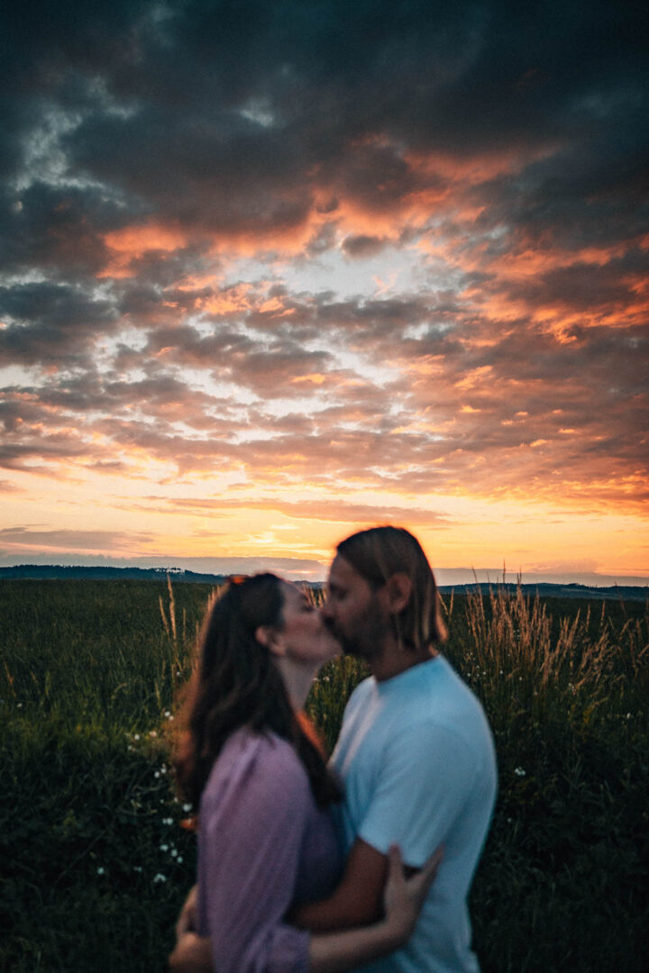 Lukáš Kenji Vrábel fotograf - Portrétní & rodinný fotograf - svatební a rodinná fotografie - Duben 2026