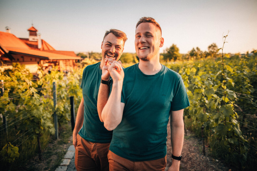 Lukáš Kenji Vrábel fotograf - Portrétní & rodinný fotograf - svatební a rodinná fotografie - Červen 2026