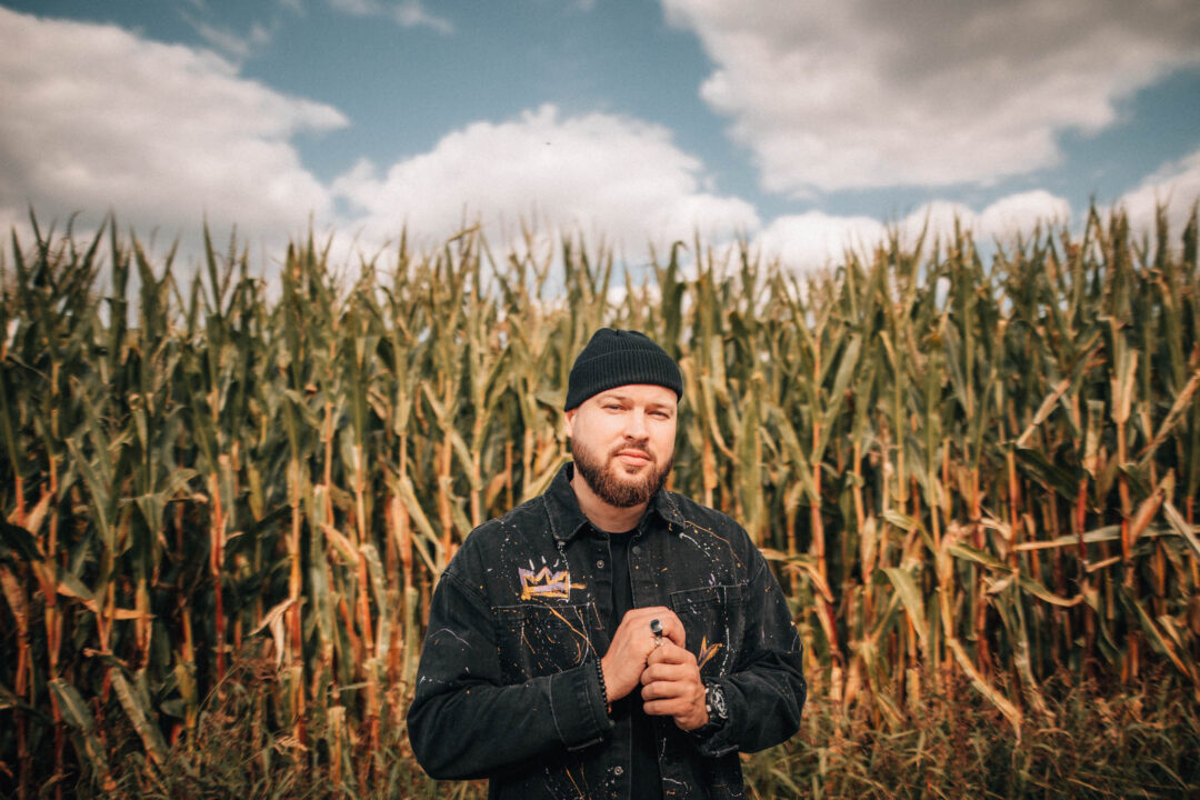 Lukáš Kenji Vrábel fotograf - Portrétní & rodinný fotograf - svatební a rodinná fotografie - Duben 2026