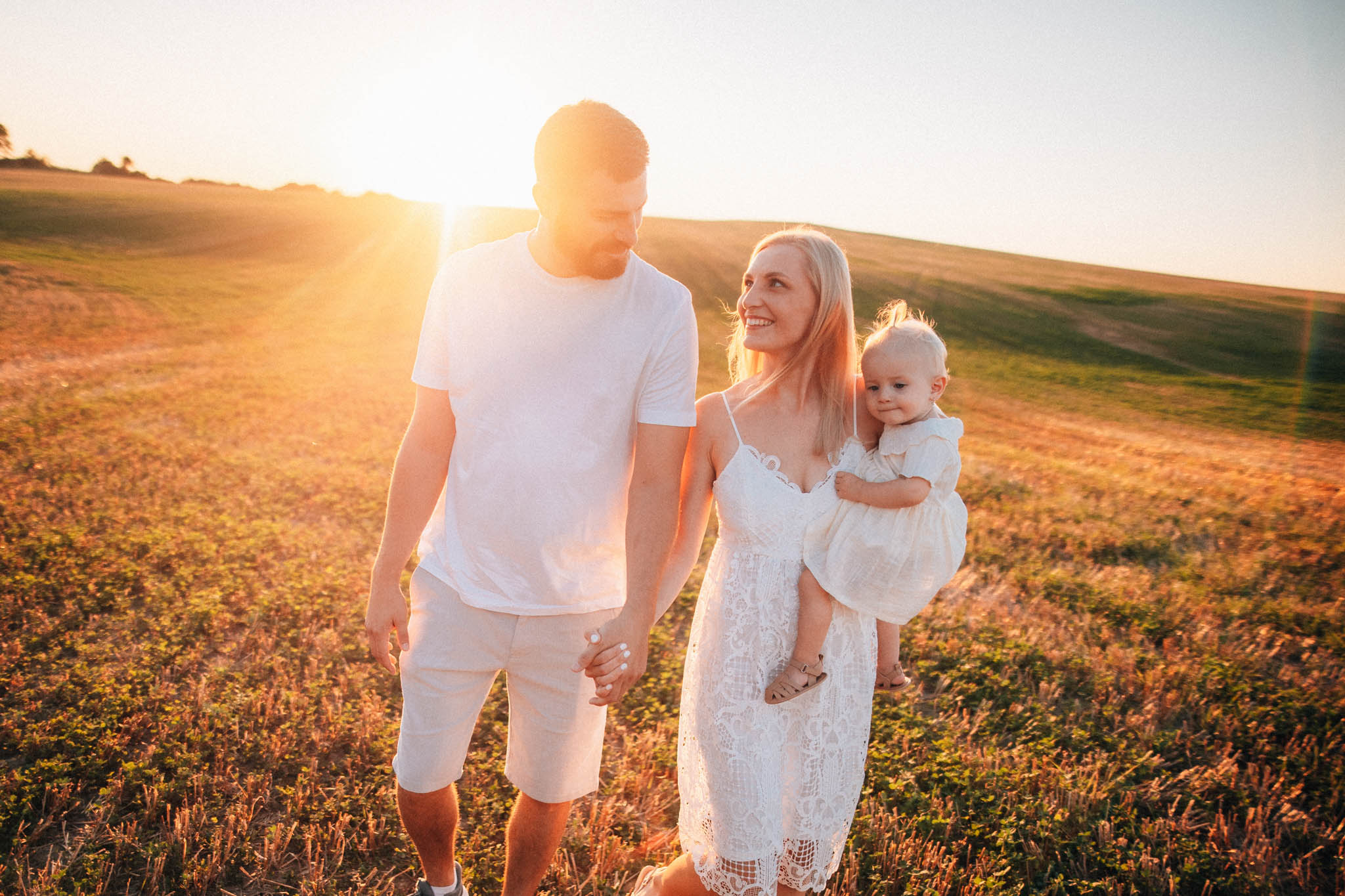 Lukáš Kenji Vrábel fotograf - Portfolio - svatební a rodinná fotografie - Prosinec 2025