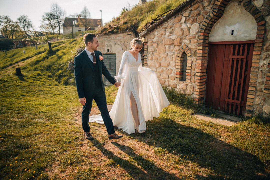 Lukáš Kenji Vrábel fotograf - Svatební fotograf - svatební a rodinná fotografie - Květen 2026
