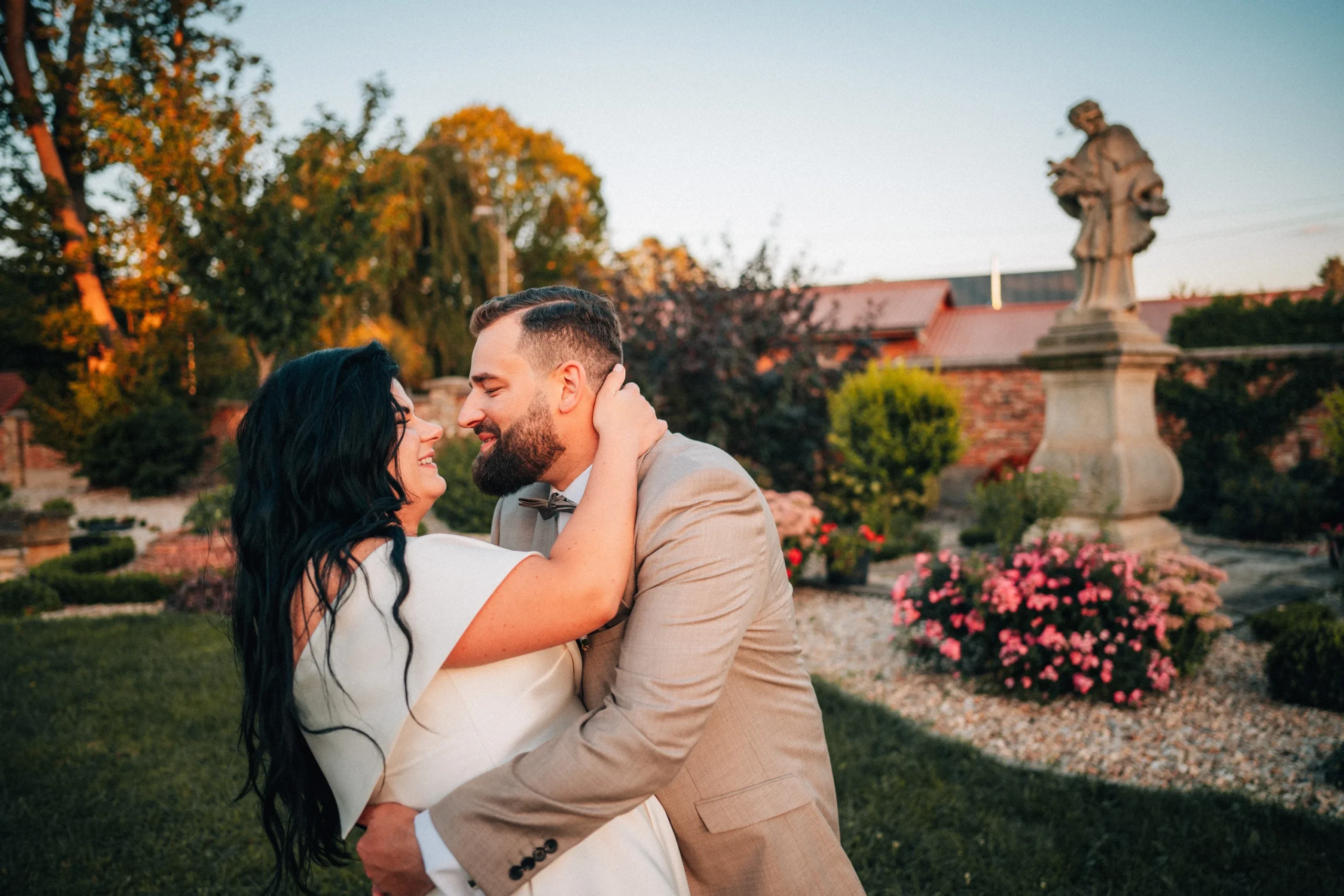 Lukáš Kenji Vrábel fotograf - Proč vám své svatební a rodinné fotky odevzdávám přes PIXIN Gallery - svatební a rodinná fotografie - Listopad 2025