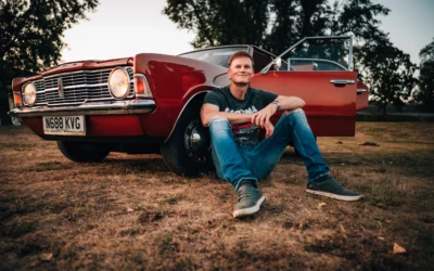 Úvod - Lukáš Kenji Vrábel fotograf - svatební a rodinný fotografie Veterán na svatbu